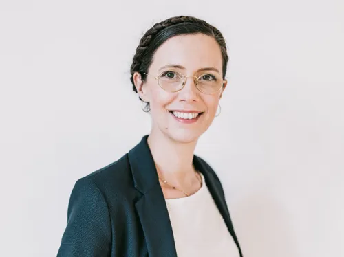 Régionales en Bretagne, avec l'écologiste Claire Desmares-Poirrier